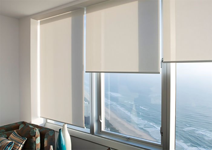 Преимущества автоматизации рулонных штор